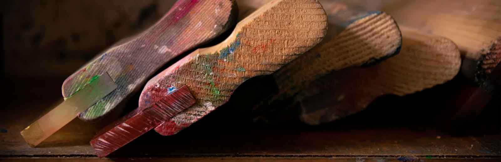 stack of gymwear printing squeegee boards
